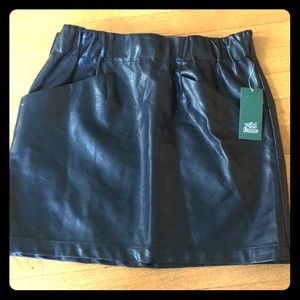 Wild Fable black pleather mini skirt